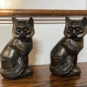Antique cat bookends